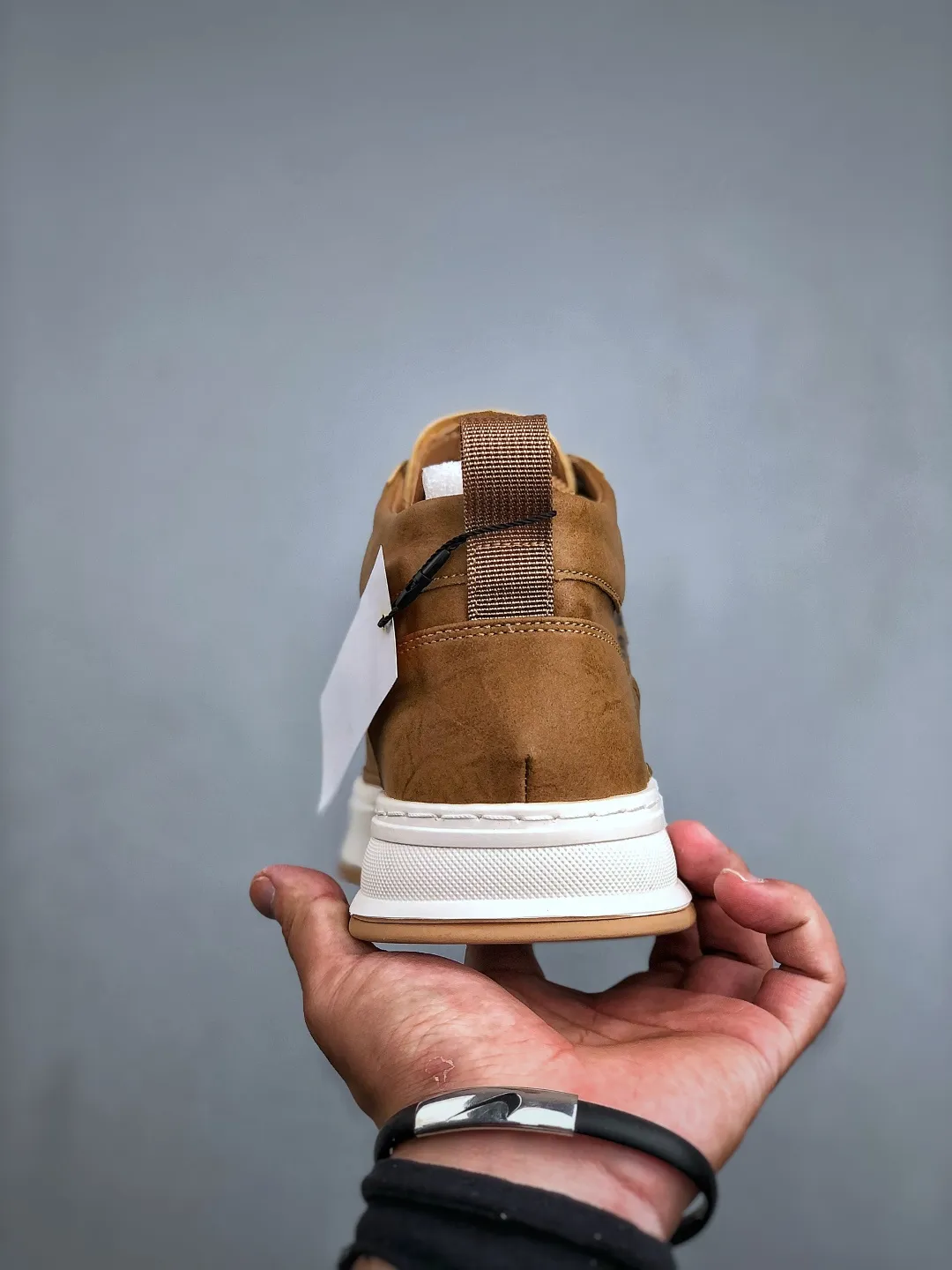 💰480 support store Timberland/Timberland classic 25ss new mid-top classic re-engineered brand new upgrade Guangdong factory quality original box original packaging The fabric is made of Italian top frosted cowhide with anti-odor and anti-corrosion genuine leather latex insoles to give you a perfect wearing experience High quality and durable, a must-have for sportsmen Specially designed for handsome men High-quality and first-class foot feel Exclusive supply Item number: TB23066 Size: 39-44